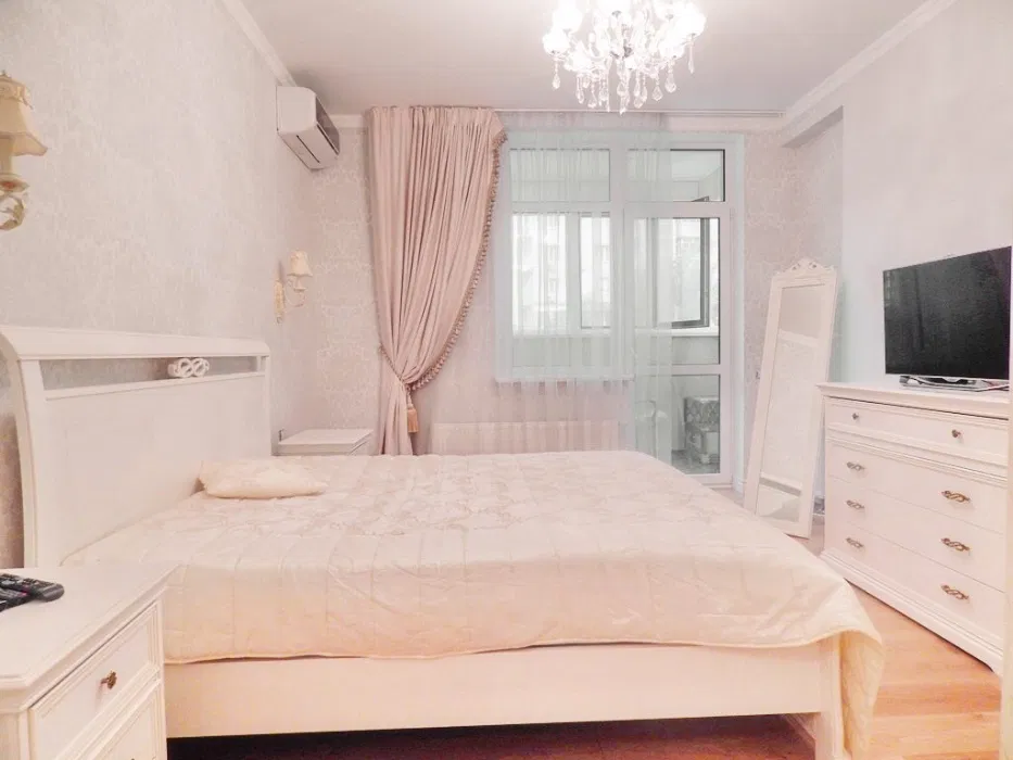 Аренда квартир: ул. Михаила Драгомирова 12, Киев долгосрочно-377462702-фото№1