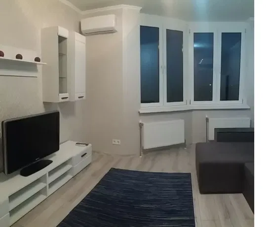 Аренда квартир: ул.  Лебедева-Кумача  7в, Киев долгосрочно-108708310-фото№1