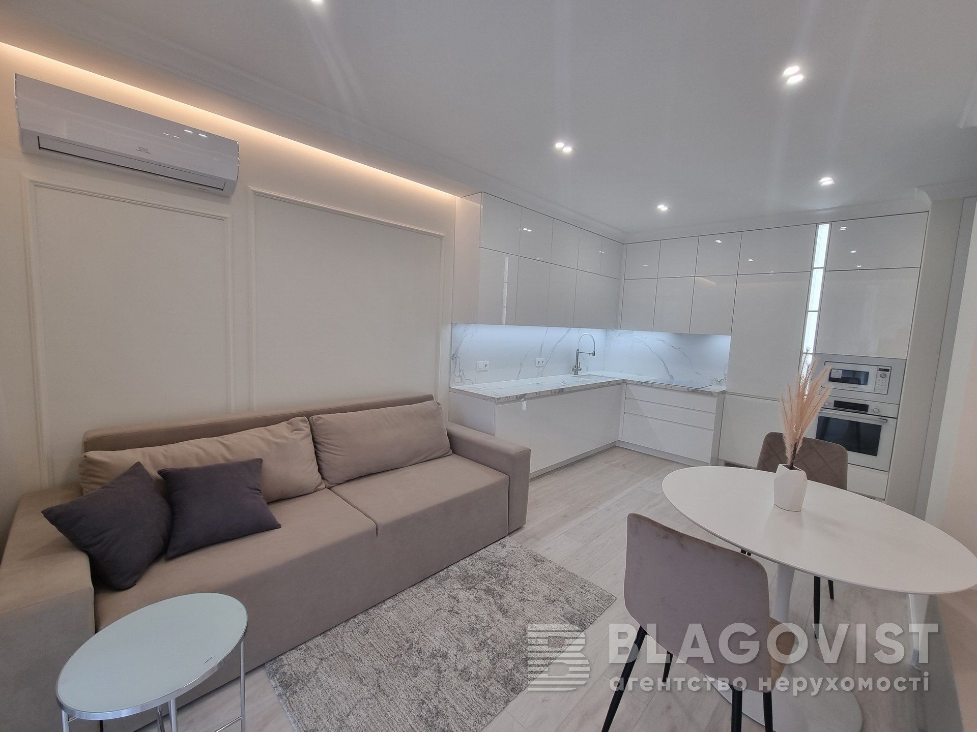 Аренда квартир: ул.  Предславинская   42, Киев долгосрочно /F264238725-264238725-фото№1