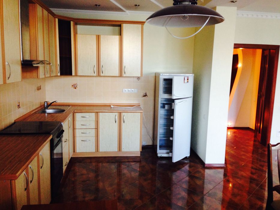 Аренда квартир: ул. Раисы Окипной 4а, Киев долгосрочно /F738336757-738336757-фото№1