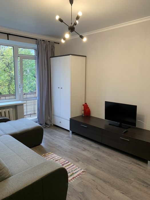 Аренда квартир: ул.  Минина  8, Киев долгосрочно /F875022712-875022712-фото№1