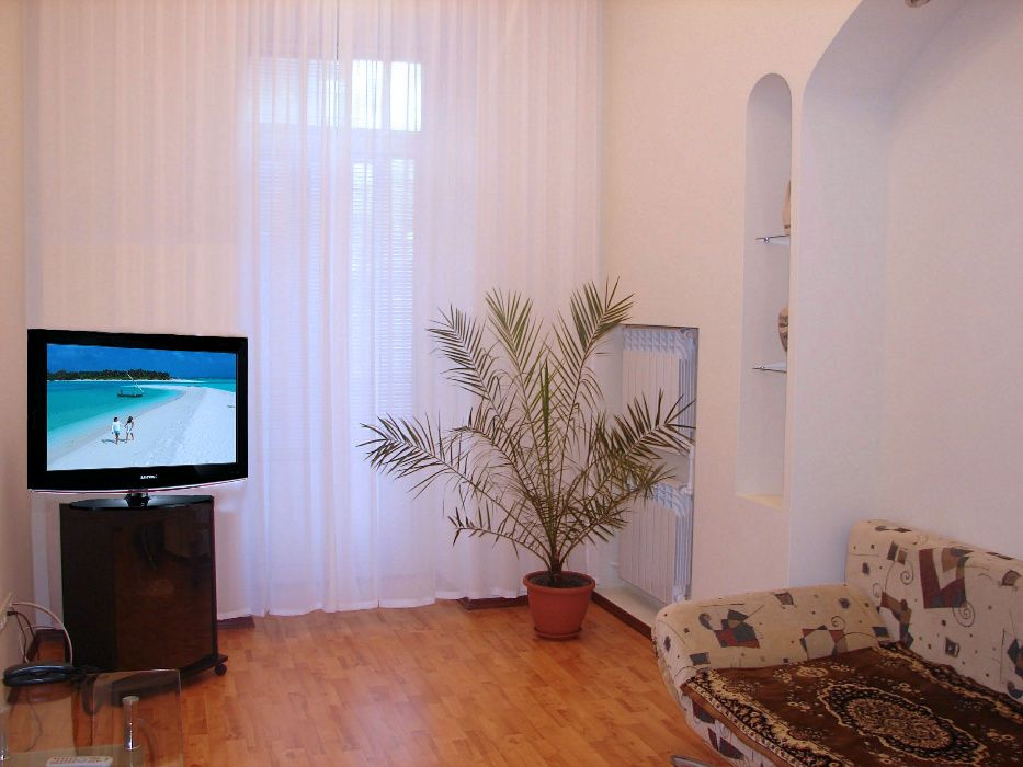 Аренда квартир: ул. Саксаганского   12а, Киев долгосрочно /F2485628-2485628-фото№0