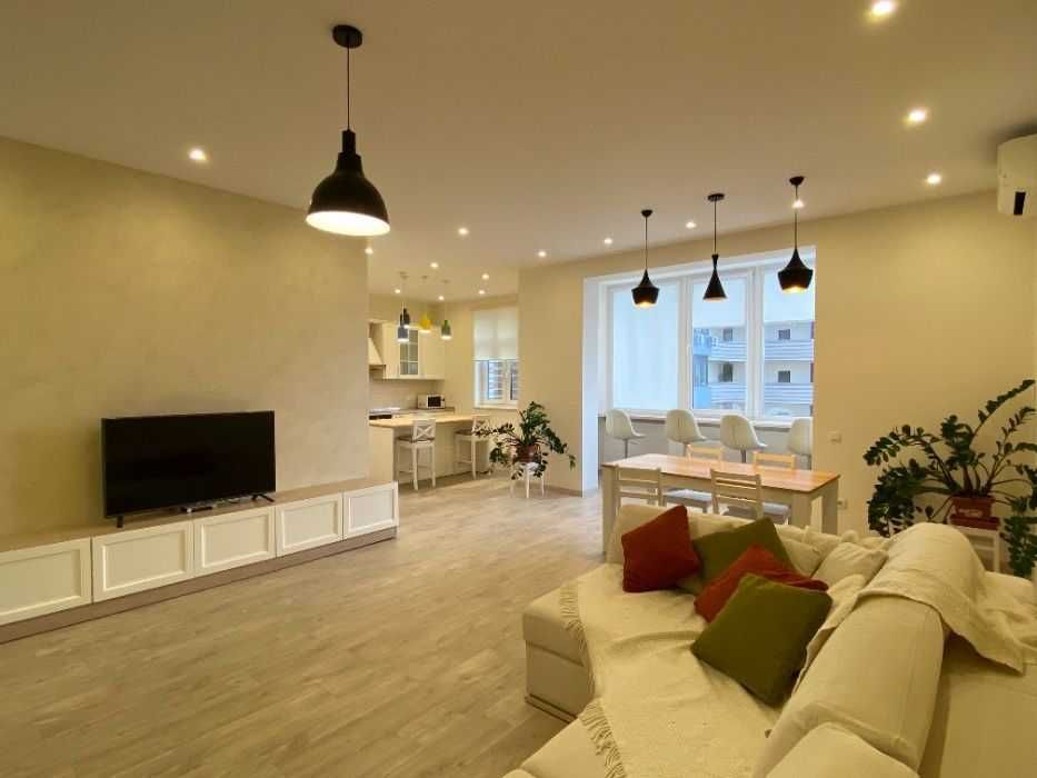 Аренда квартир: ул.  Никольско-Слободская  1а, Киев долгосрочно /F500596360-500596360-фото№1